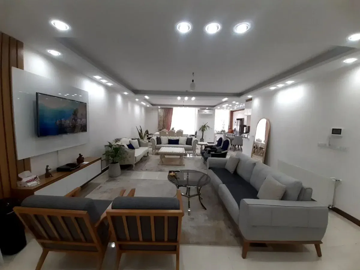 فروش آپارتمان ۱۱۰ متری